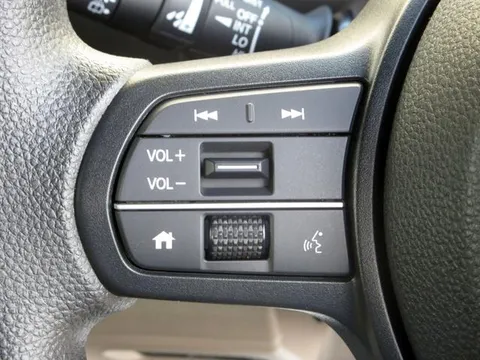 Honda N-BOX Joy