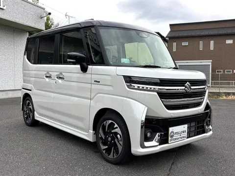 Suzuki Spacia Custom