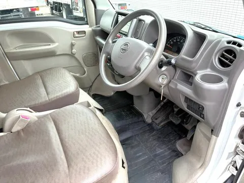 Nissan Clipper