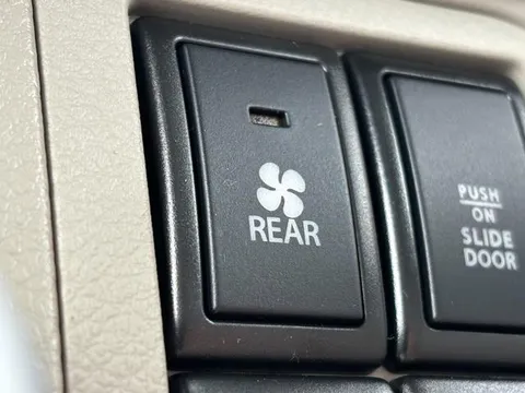 Mitsubishi Town Box