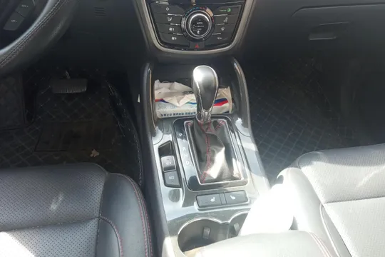 Changan CS75