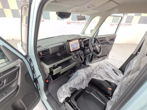 Suzuki Spacia Gear