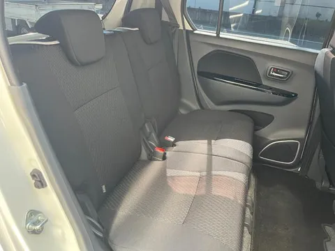 Suzuki Wagon R Stingray