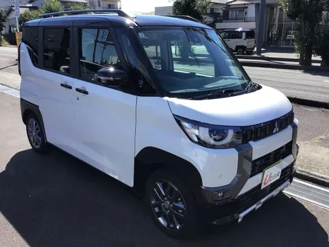 Mitsubishi Delica Mini