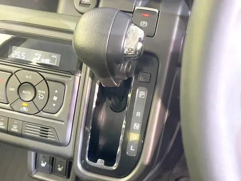 Suzuki Spacia Gear