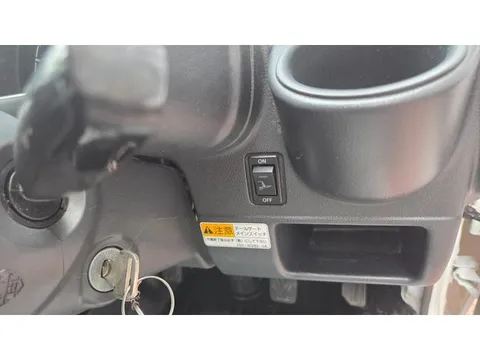 Nissan Clipper Truck