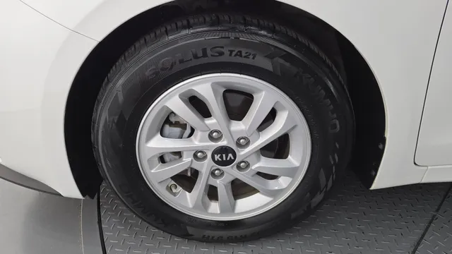 Kia Cerato (K3)