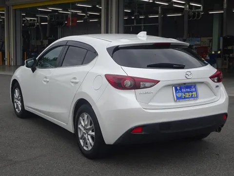 Mazda Axela Sport
