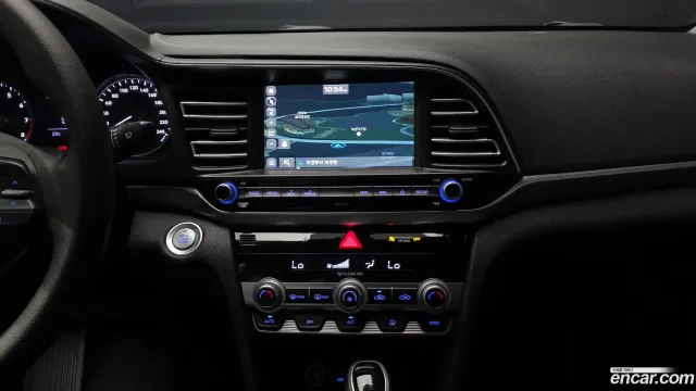 Hyundai Elantra (Avante)