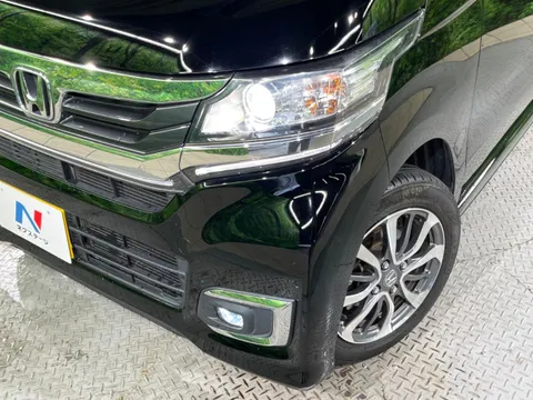 Honda N-WGN Custom