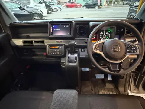 Honda N-VAN Plus Style