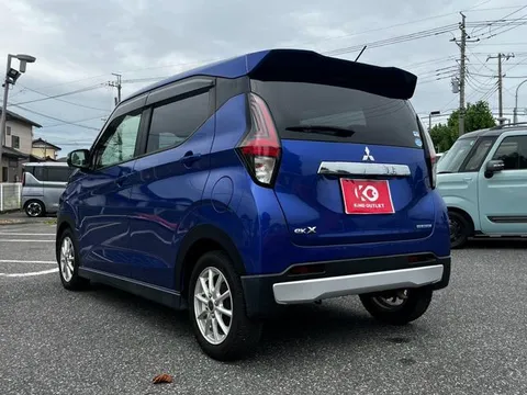 Mitsubishi eK X