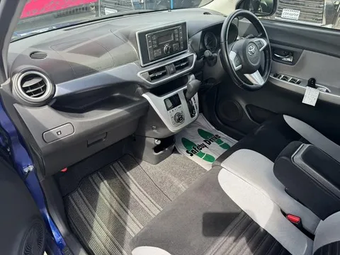 Toyota Pixis Joy