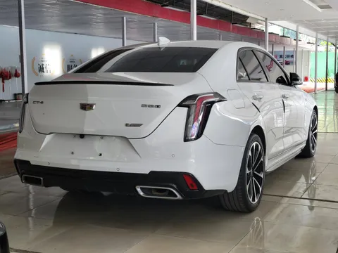 Cadillac CT4