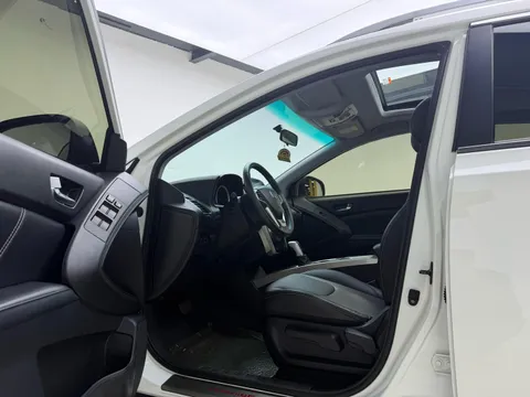 Luxgen SUV