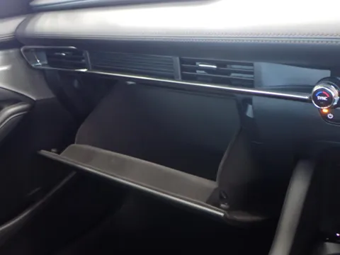 Mazda MAZDA3 Sedan