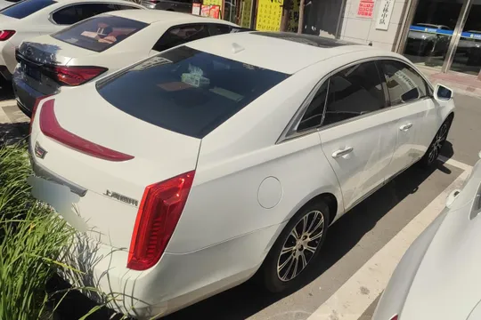 Cadillac XTS