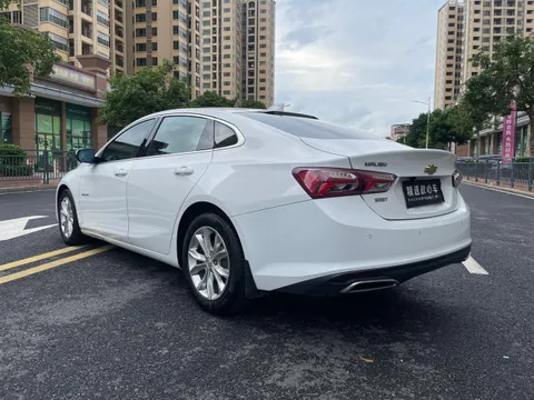 Chevrolet Malibu XL