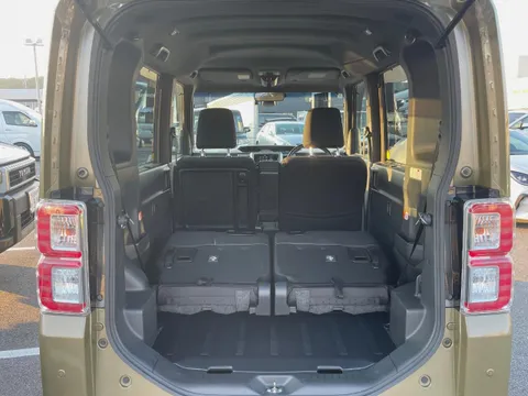 Toyota Pixis Mega