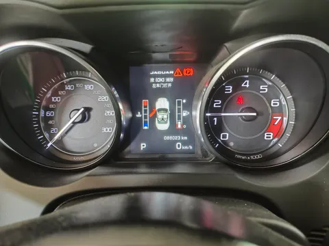 Jaguar F-Type
