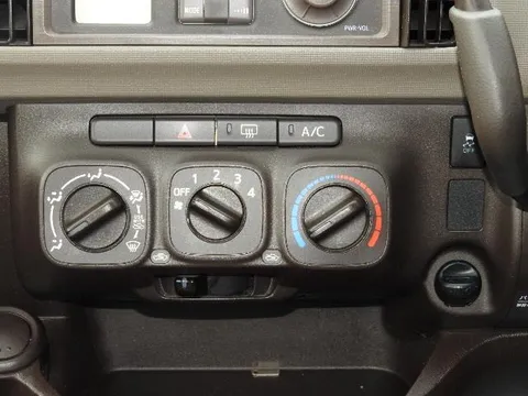 Daihatsu Boon