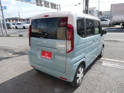 Suzuki Spacia