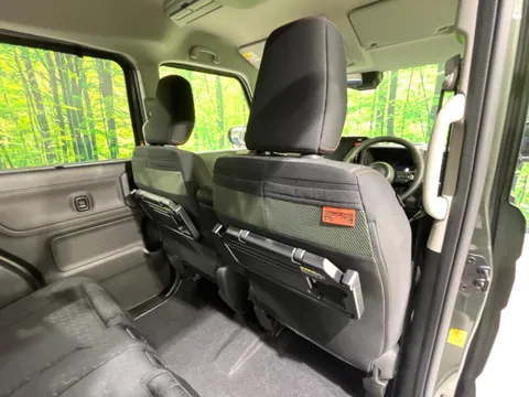 Suzuki Spacia Gear