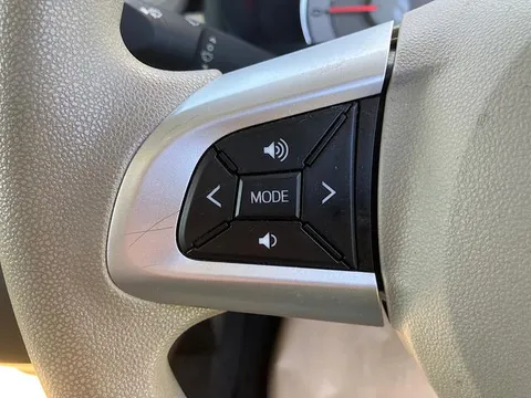 Daihatsu Mira Tocot