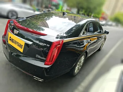 Cadillac XTS