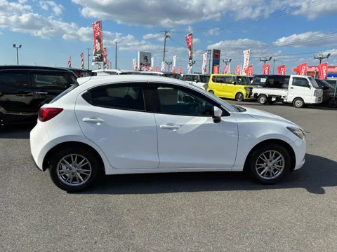 Mazda Mazda2 (Demio)