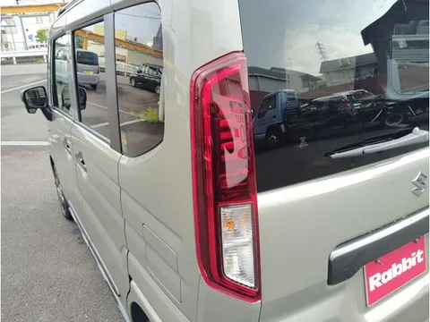 Suzuki Spacia Gear