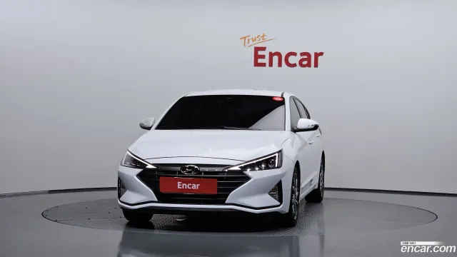 Hyundai Elantra (Avante)