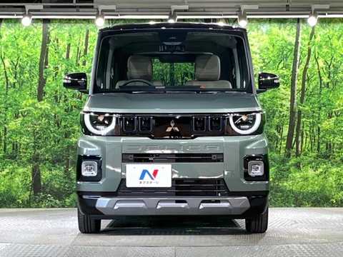 Mitsubishi Delica Mini