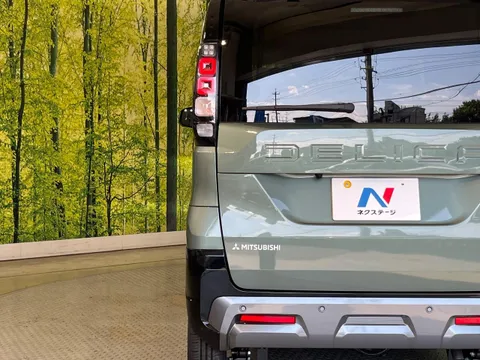 Mitsubishi Delica Mini