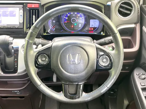 Honda N-WGN Custom
