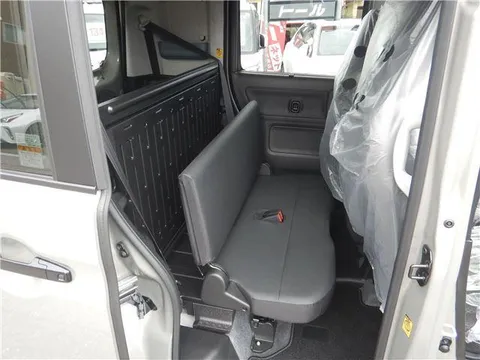 Suzuki Spacia Base