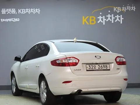 Renault SM3