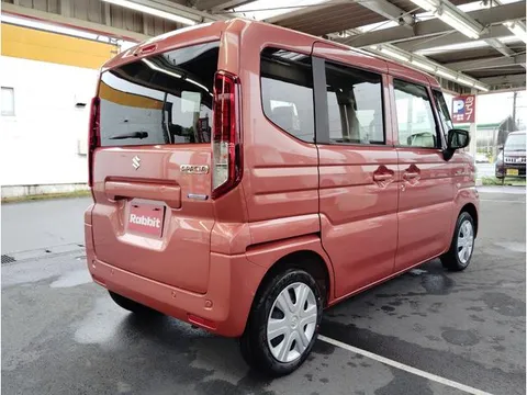Suzuki Spacia