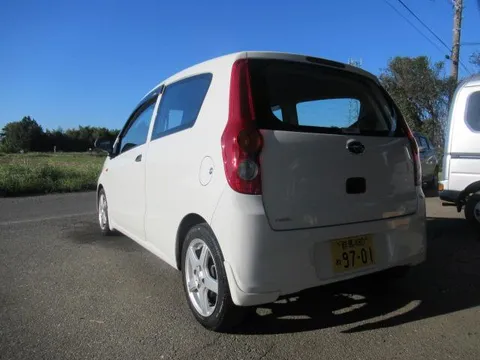 Subaru Pleo