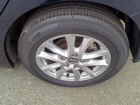 Mazda Axela Sport
