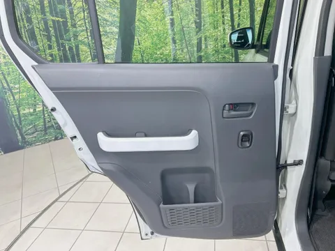 Mazda Flair Crossover