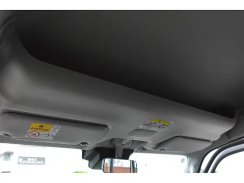 Mitsubishi Minicab Van