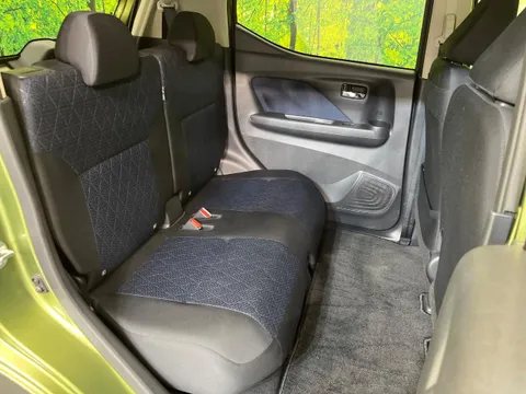 Mitsubishi eK X