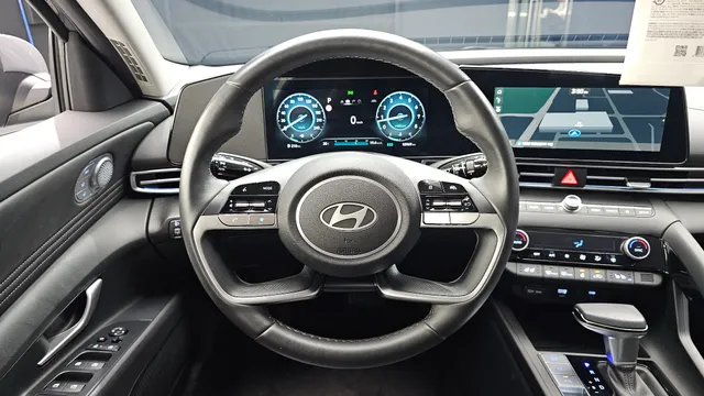 Hyundai Elantra (Avante)