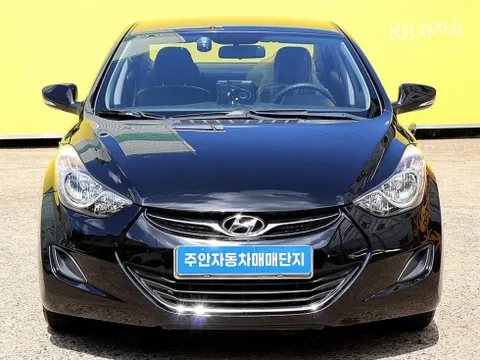Hyundai Elantra (Avante)