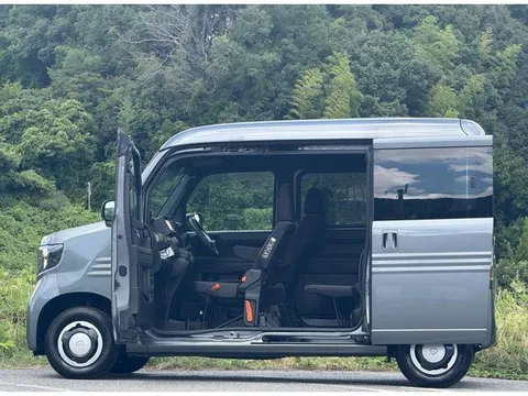 Honda N-VAN Plus Style