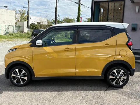 Mitsubishi eK X