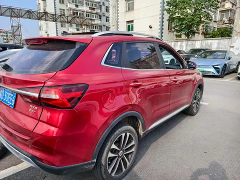 Roewe RX3