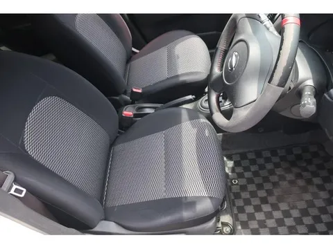 Nissan Micra (March)