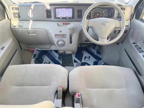 Daihatsu Atrai Wagon